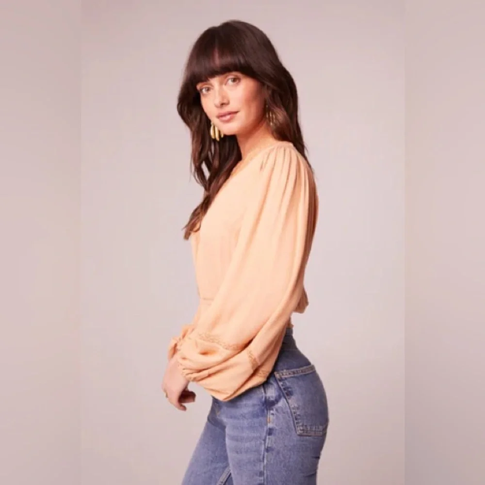 NWT Band Of The Free BRIE LIGHT CAMEL LONG SLEEVE TOP Bohemian Bell Sleeve Lace
